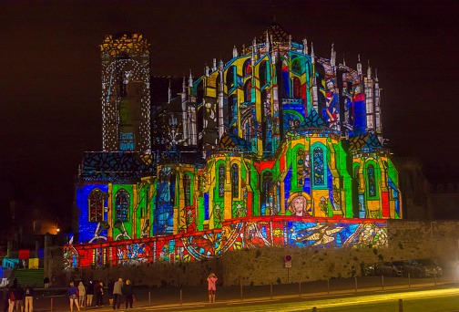 les chimeres du vieux mansl a nuit des chimères au mans. cathédrale saint julien