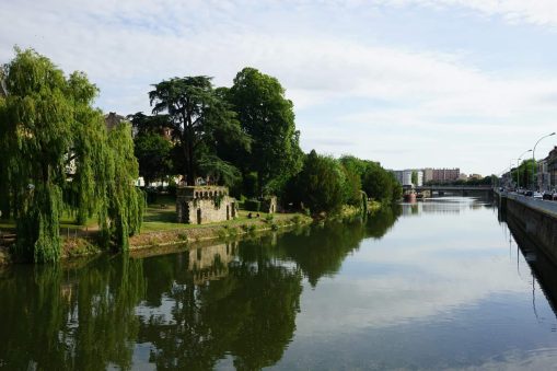 la riviere sarthe à le mans la sarthe